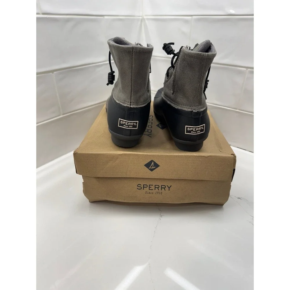 Sperry Saltwater‎ Duck Boot size 7 women's
